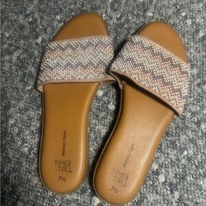 Time and Tru Women's Beaded Slide Sandals - Tan and Multicolor